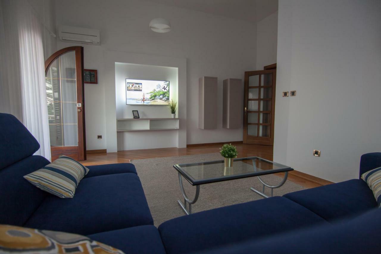 Villa Royale Krk Krk Town Bagian luar foto