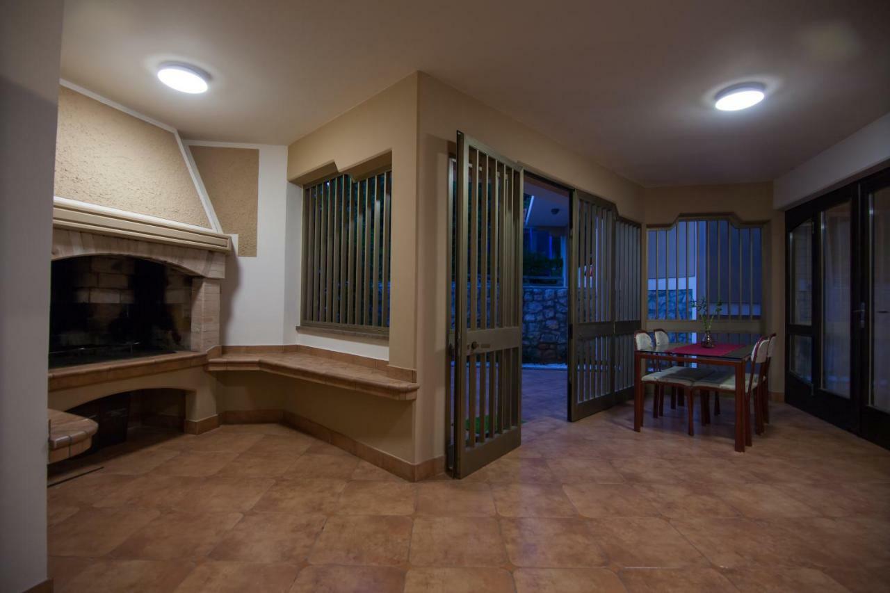 Villa Royale Krk Krk Town Bagian luar foto