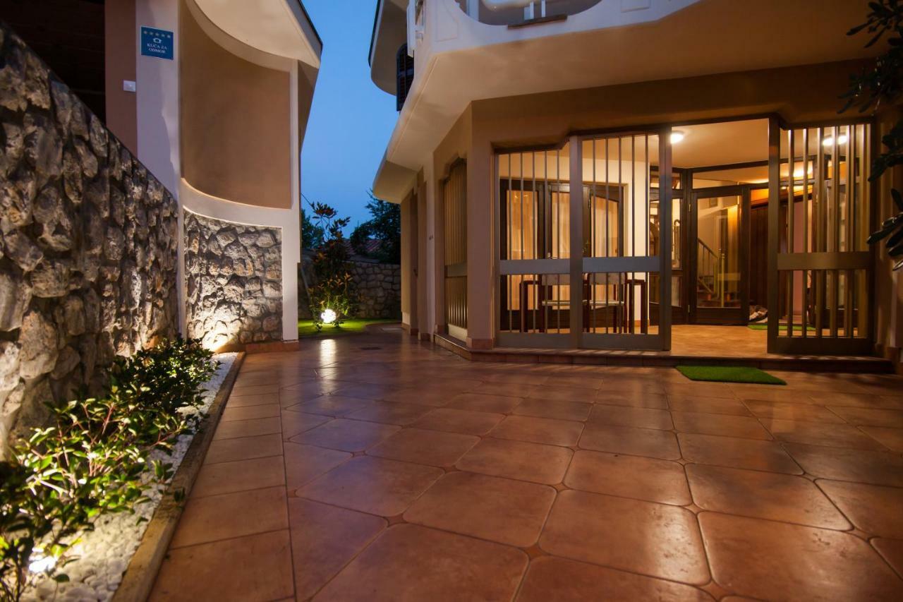 Villa Royale Krk Krk Town Bagian luar foto